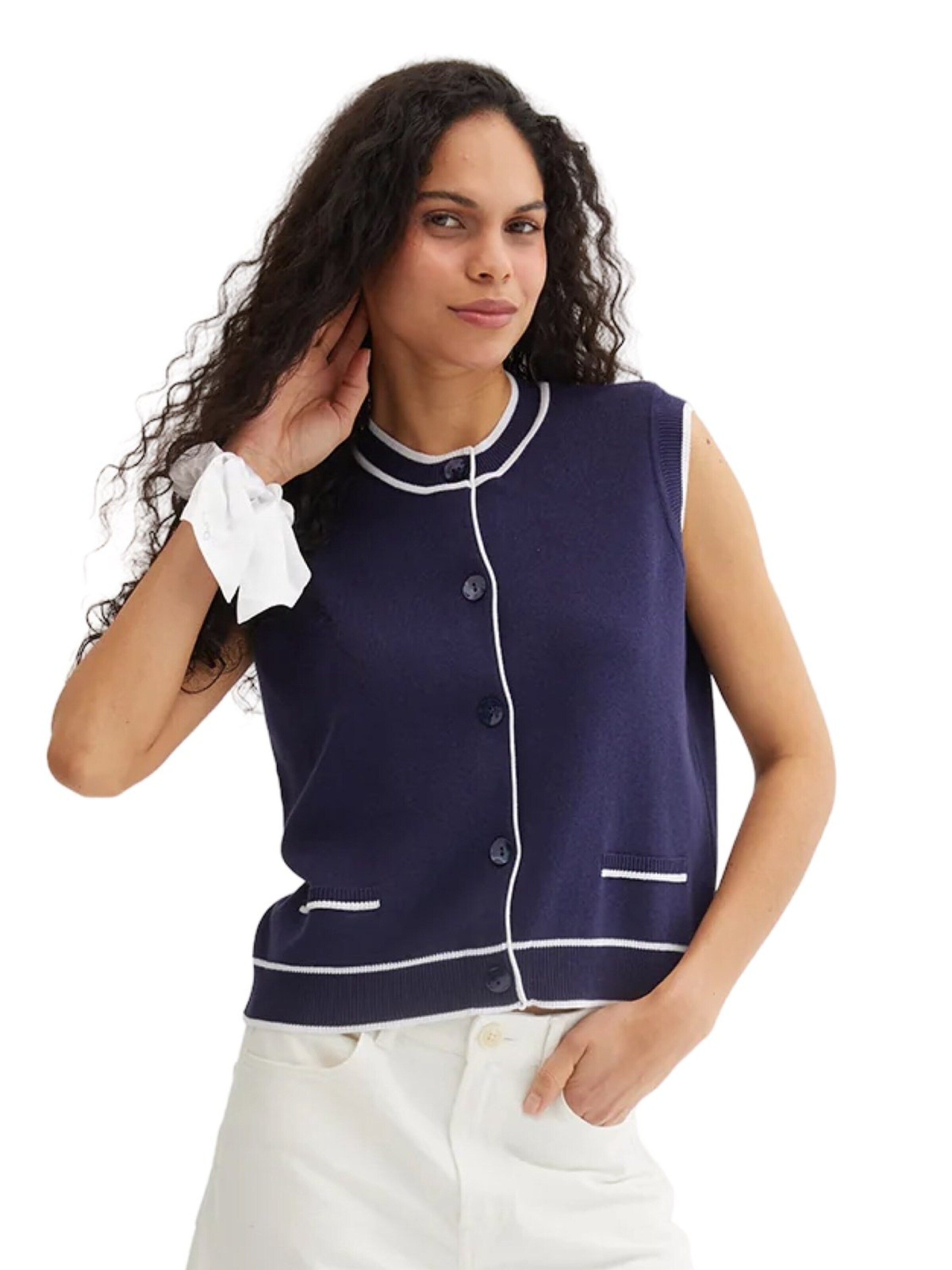 SILK & CASHMERE Knitted vest in Blue: front
