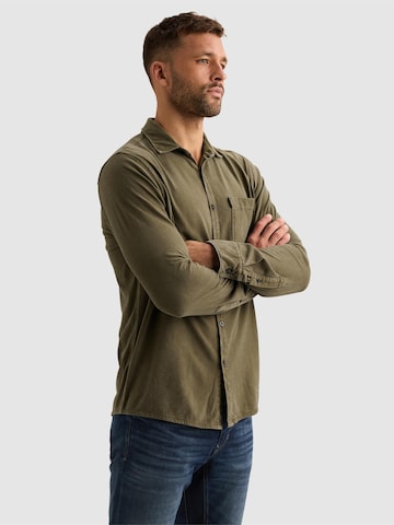 PME Legend Regular fit Overhemd 'Shirt with garment-dye wash and chest pocket' in Groen