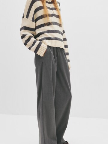 Loosefit Pantalon à pince Pull&Bear en gris