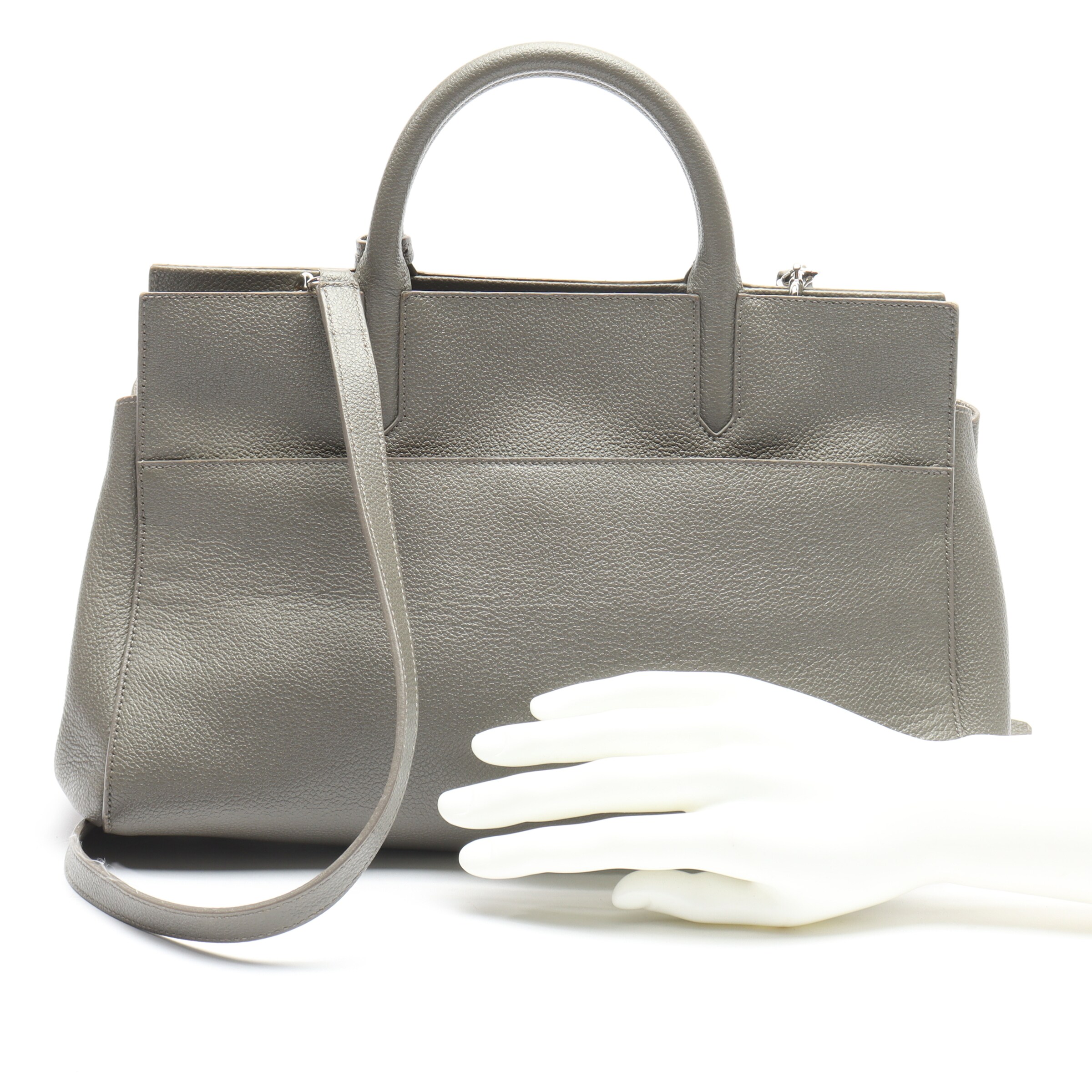 Saint Laurent Bag in One size in Grey