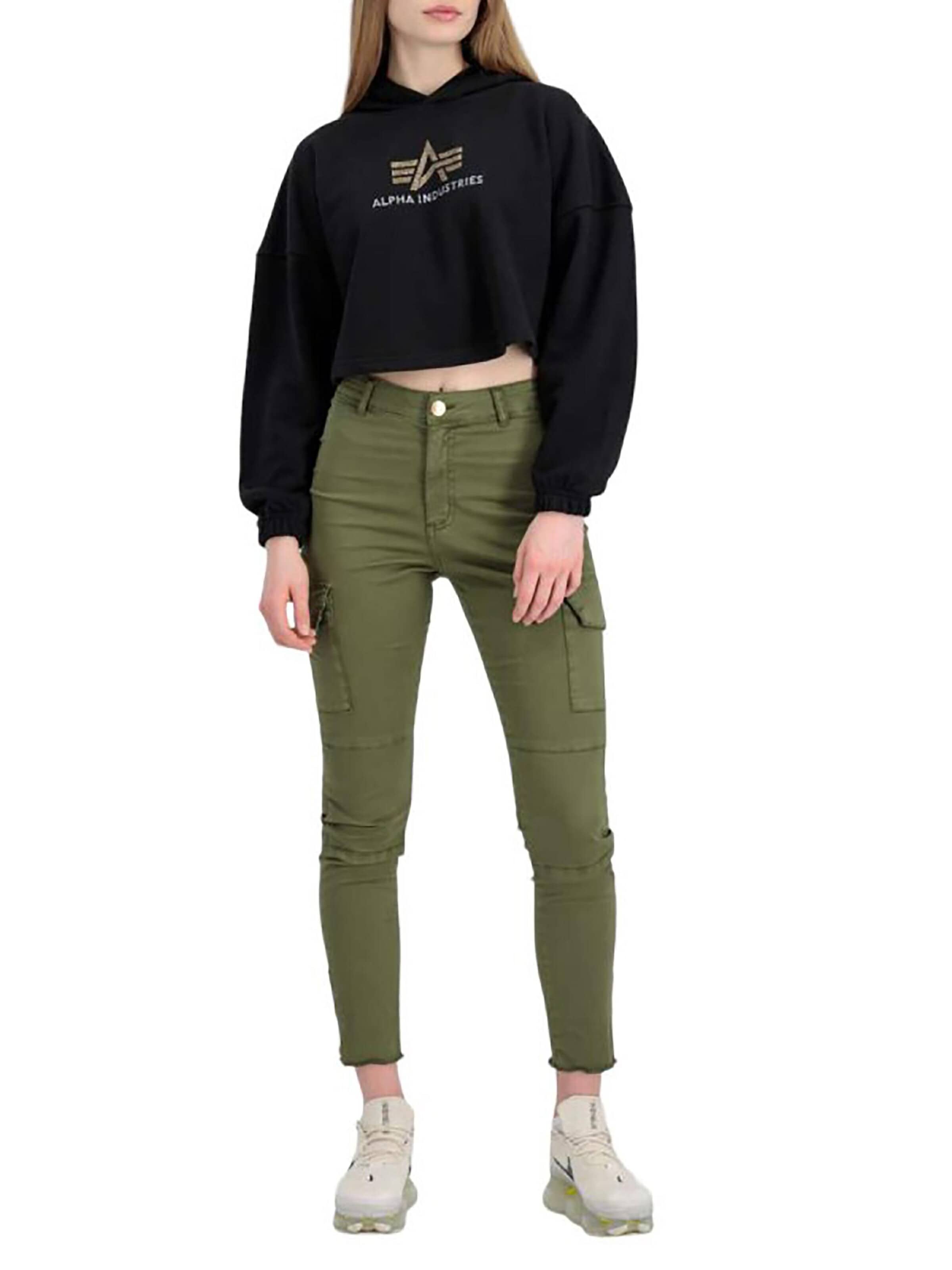 ALPHA INDUSTRIES Sweatshirt 'Crystal COS'‌‌‌‌‌‌‌ in Schwarz