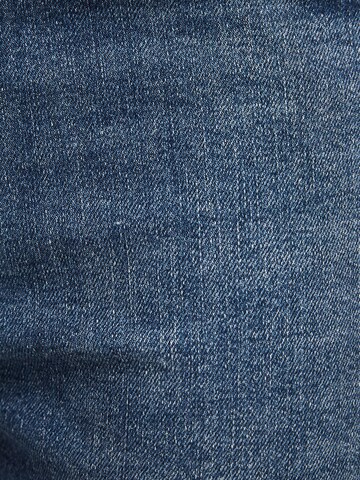 Bershka Skinny Jeans in Blue