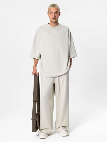 T-Shirt 'Buttercup' VAMOS CLO en gris