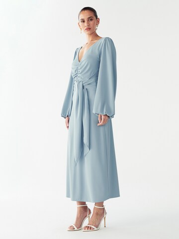 Willa Večerné šaty 'Gwen' - Modrá