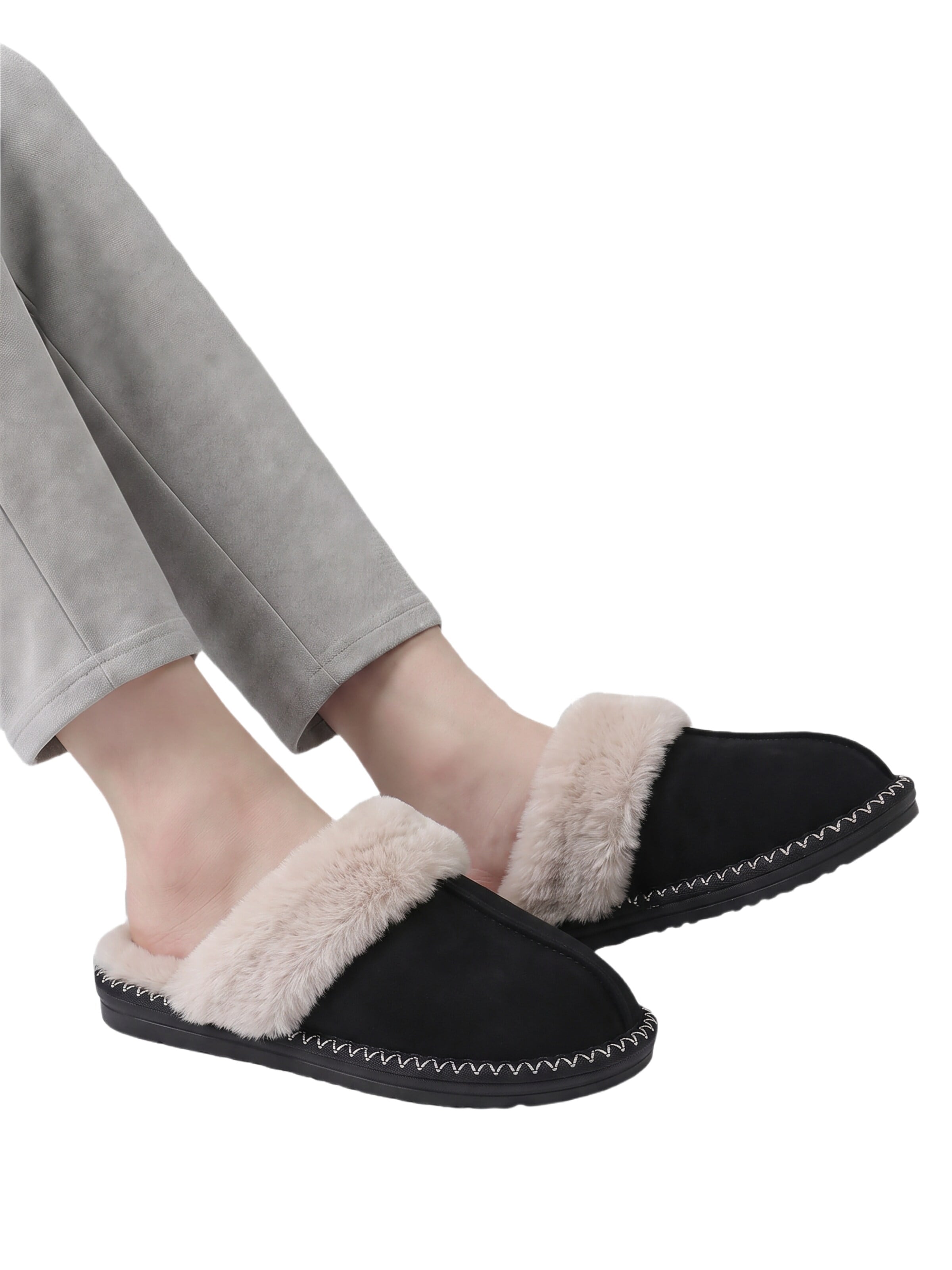 BONVERANO Slippers in Black