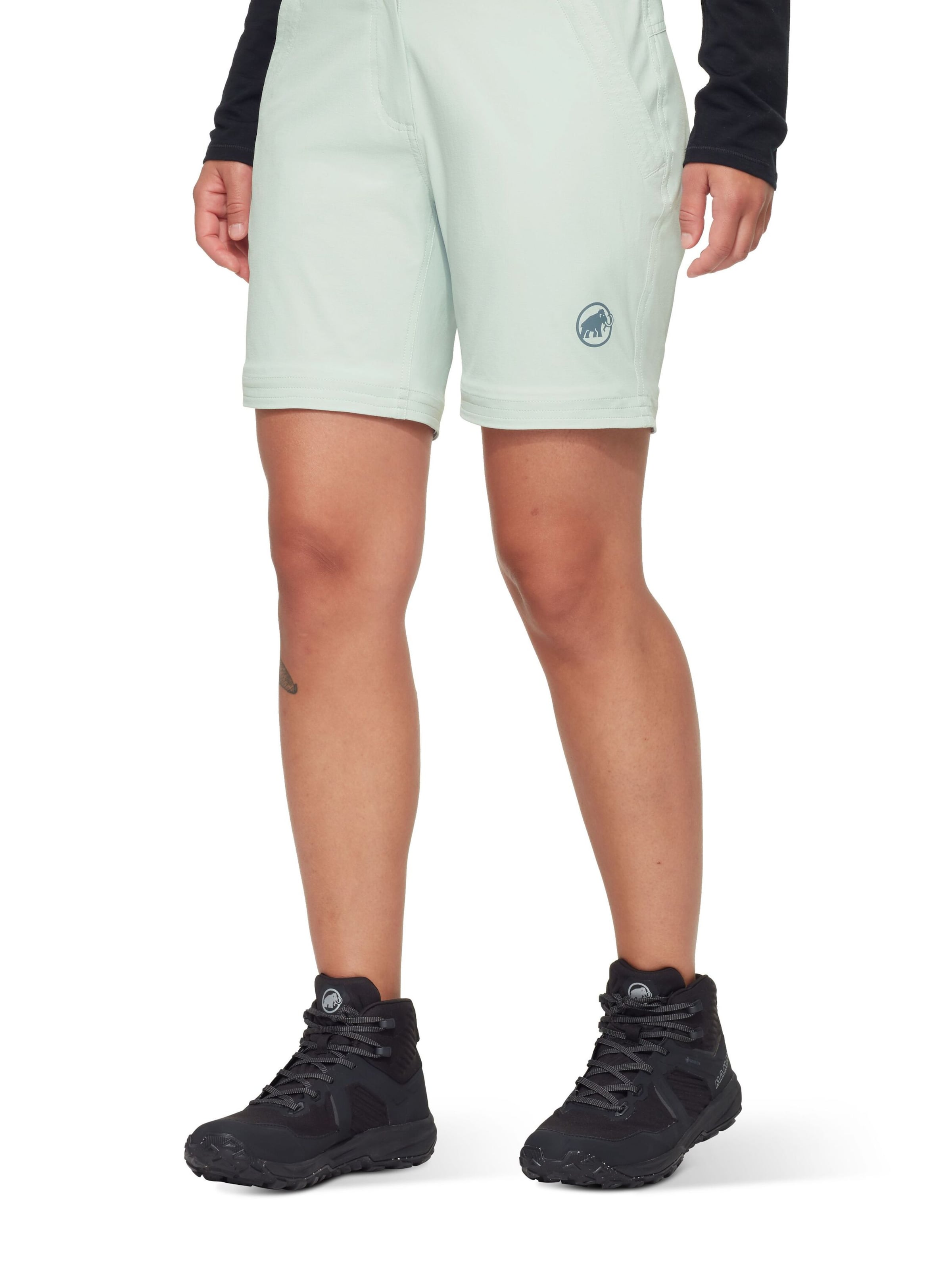 MAMMUT Regular Outdoor Pants in Green