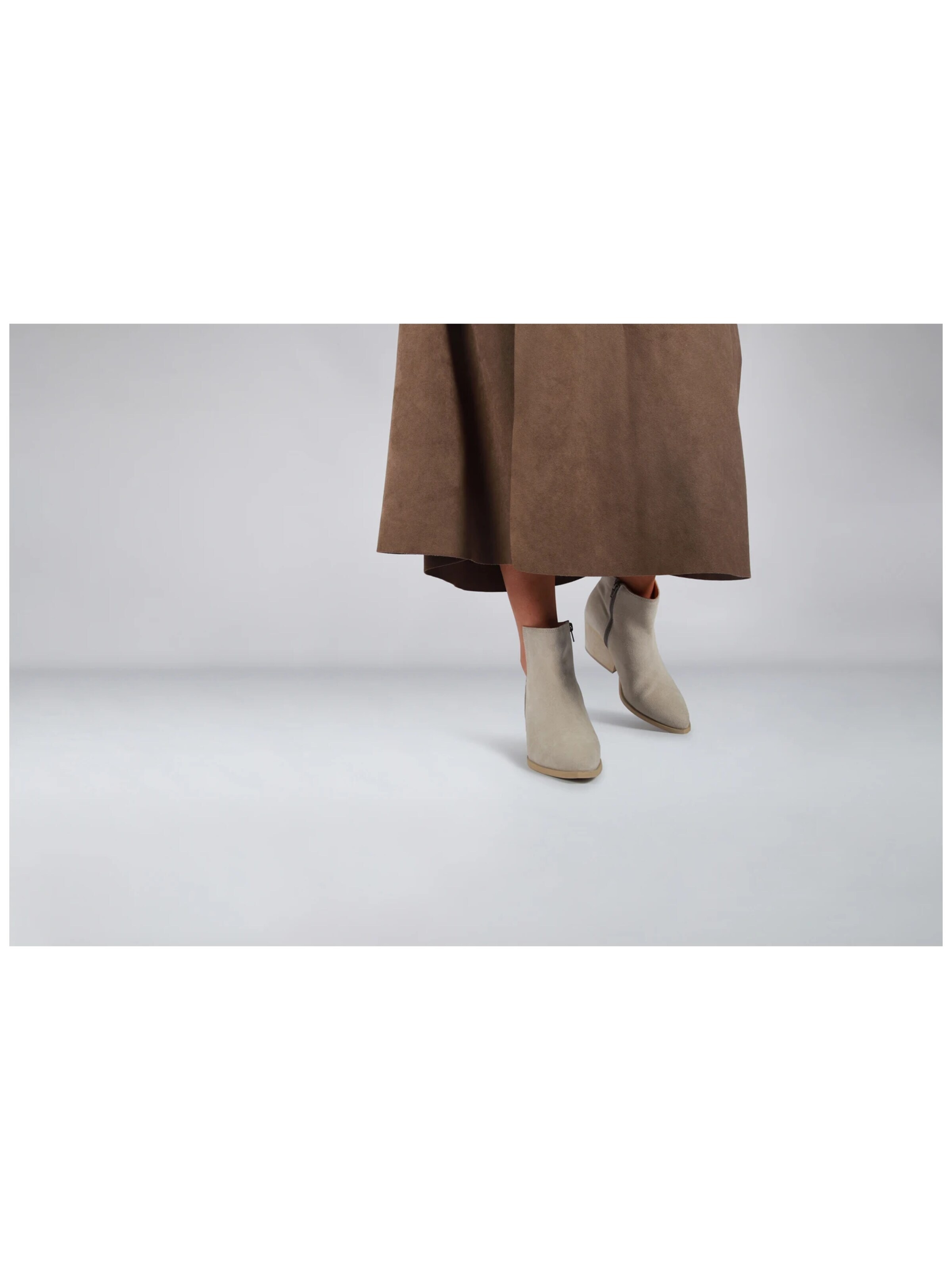 Ankle boots 'ABBY' di BLACKSTONE in bianco