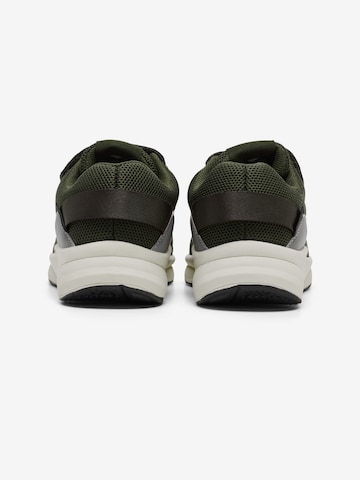 Hummel Athletic Shoes 'REACH 250' in Green