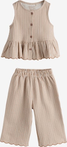 Next Setti värissä beige: etupuoli