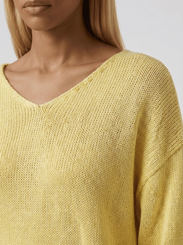 Pull-over oversize 'Milana Cotton' americandreams en jaune