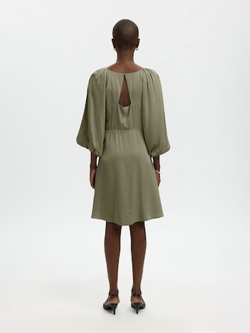 SELECTED Kleid in Grün