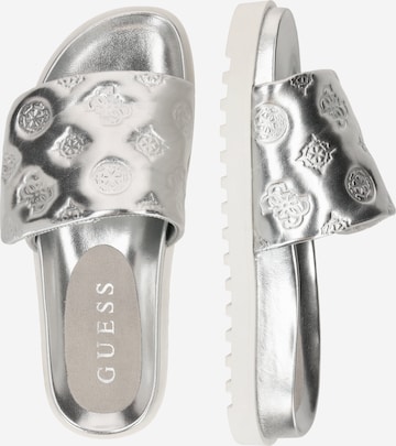 GUESS - Zapatos abiertos 'FABIO' en plata