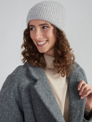 Style Republic Beanie in Grey: front