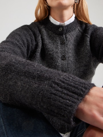 Cardigan WEEKDAY en gris