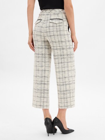 Marc Cain Regular Pleat-front trousers ' Wukari ' in Beige