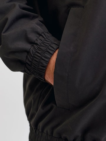 Veste mi-saison JACK & JONES en noir