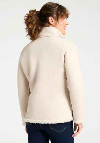 G.I.G.A. DX by killtec Between-Season Jacket in White
