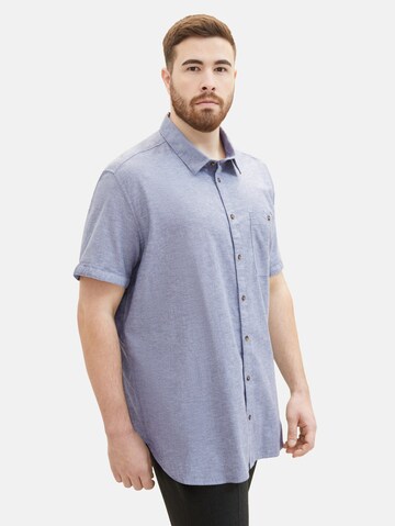 TOM TAILOR Men + Comfort fit Button Up Shirt in Blue