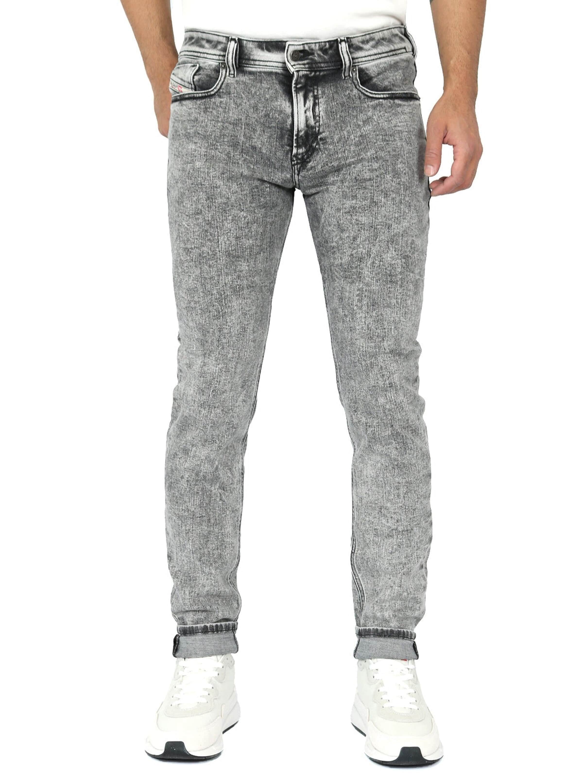 DIESEL - Skinny Calças de ganga '1979 Sleenker' em cinzento: frente
