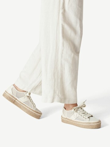 TAMARIS Sneakers low i beige: forside