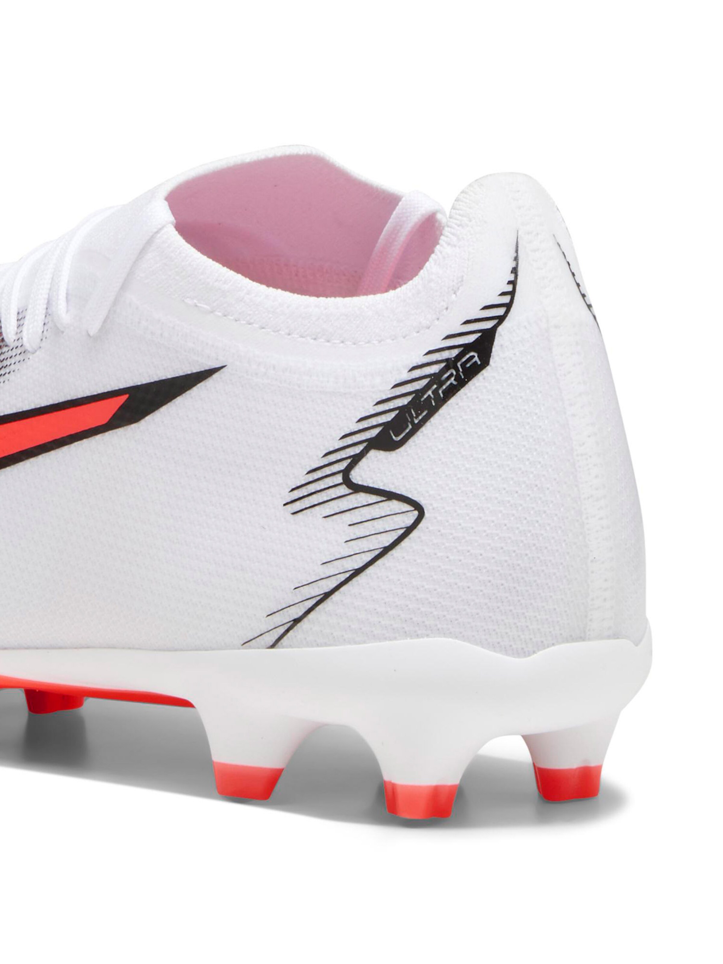 PUMA Voetbalschoen 'Ultra Match' in Wit