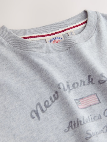Superdry & Co - Conjunto en gris