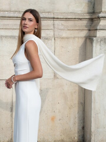 MayTree Scarf in White