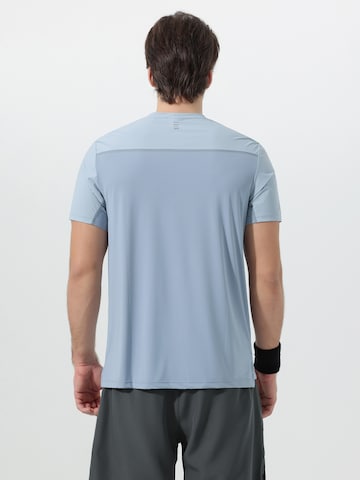 YOUTHUP Performance Shirt 'Lichtschein' in Blue