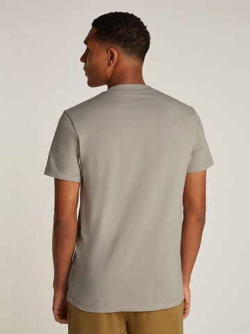 T-Shirt Calvin Klein Jeans en gris