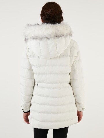 LELA Winter Coat in Beige