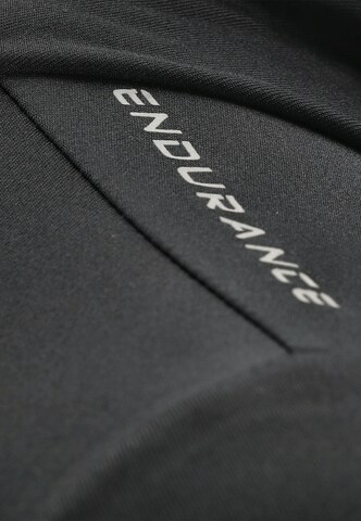 ENDURANCE Midlayer 'Laitina' in Schwarz