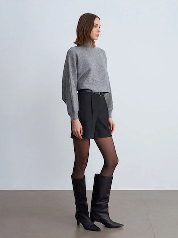 Dilvin Wide Leg Shorts in Schwarz