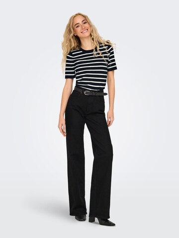 ONLY - Jersey 'ONLFIE' en negro