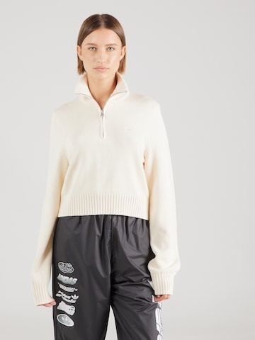 Pullover 'Premium Essentials' di ADIDAS ORIGINALS in bianco: frontale