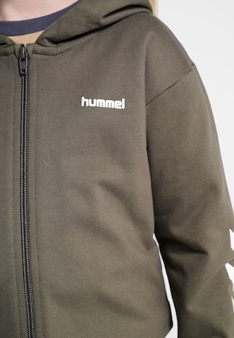 Hummel Sportief sweatshirt in Bruin