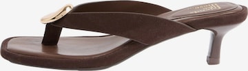Friends Like These Босоножки через палец в Коричневый: спереди
