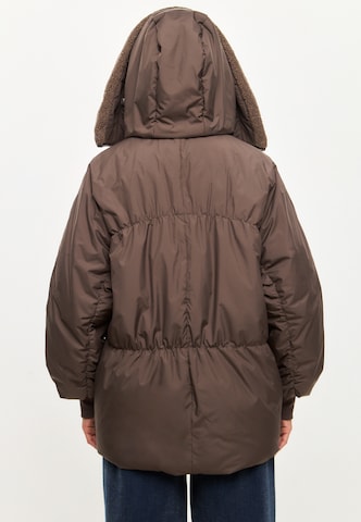 CESARE GASPARI Winter jacket in Brown