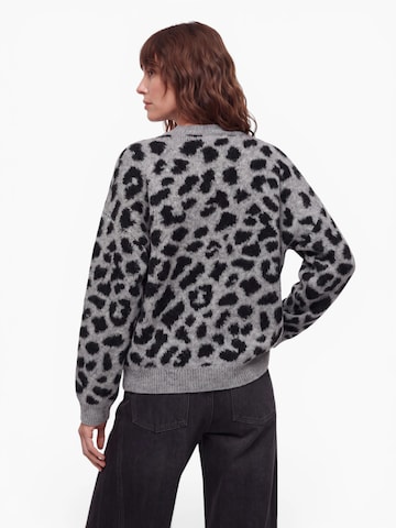 Pull-over VERSTIQUE en gris