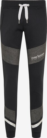 Coupe slim Pantalon 'Foster' BRUNO BANANI en noir : devant