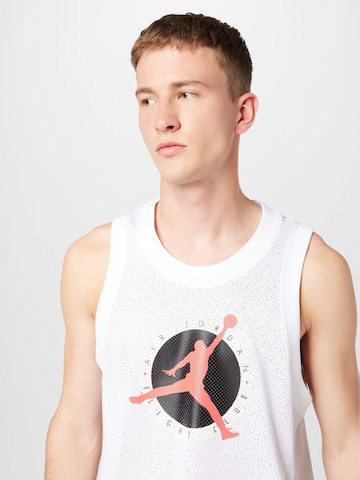 Tricou de la Jordan pe alb