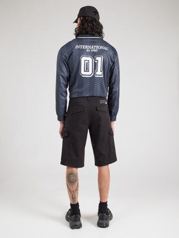 CAMP DAVID Regular Cargo Pants in Black