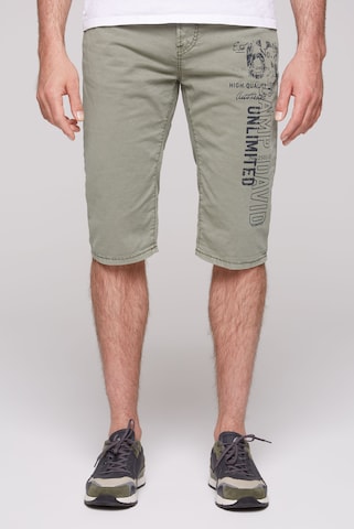 CAMP DAVID Slimfit Shorts in Grün: predná strana