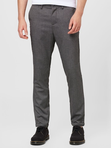 Matinique Regular Chino trousers in Grey: front