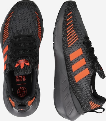 Scarpa sportiva 'Swift Run 22' di ADIDAS ORIGINALS in nero