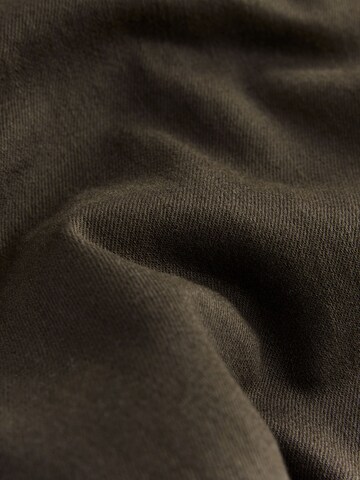 Coupe slim Jean Next en marron