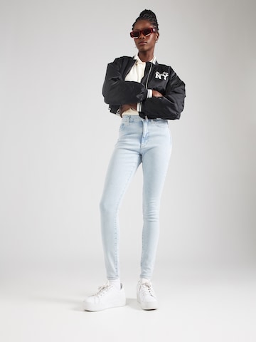 Coupe slim Jean 'SYLVIA HIGH RISE SKINNY' Tommy Jeans en bleu