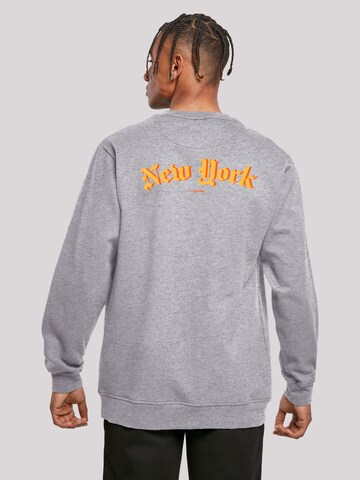 F4NT4STIC Sweatshirt 'THE STREETS OF THE WORLD' in Grijs
