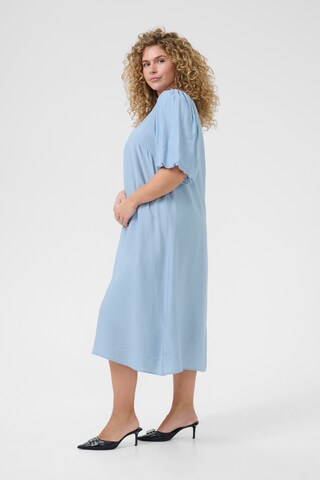 Robe 'Pico Solid' KAFFE CURVE en bleu