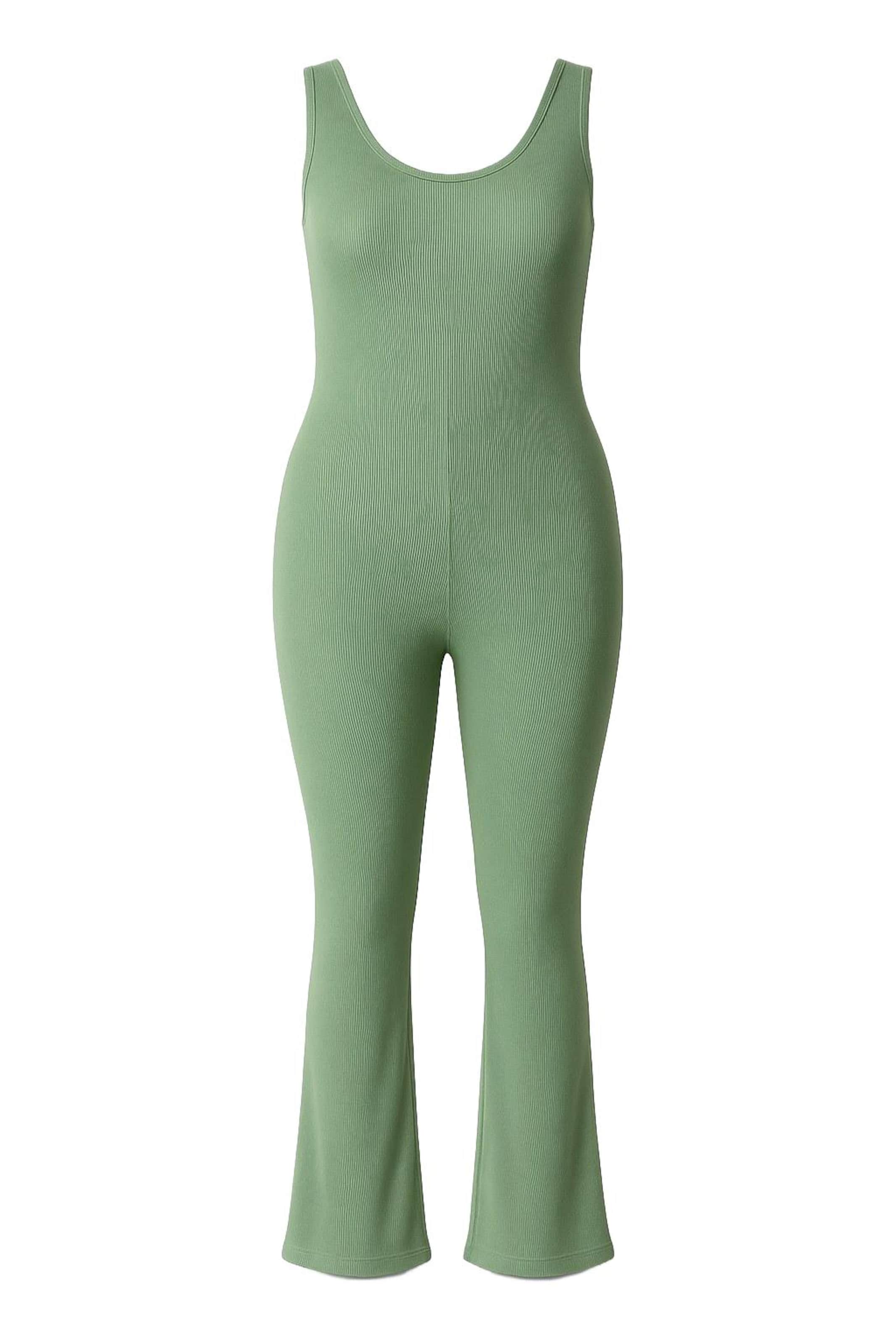 Stil Diva Jumpsuit in Green: front