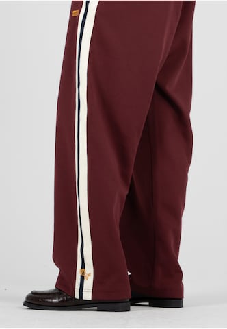 Prohibited - Loosefit Pantalón 'Club' en rojo